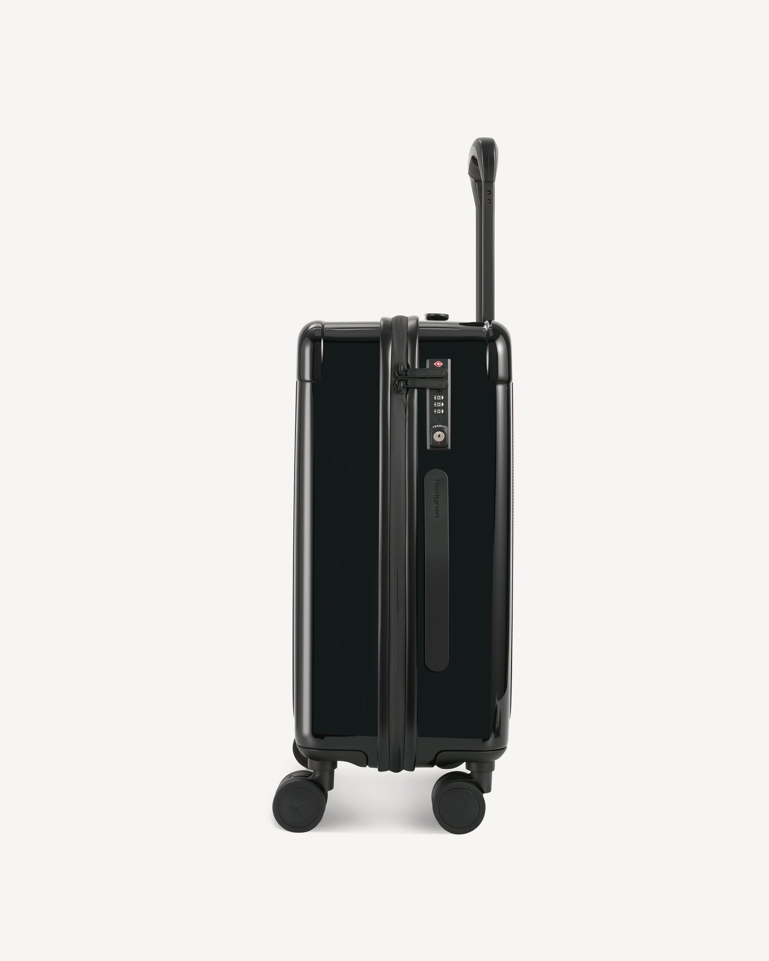 GLOSSY CARRY ON SPINNER