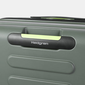 Close up of handle on Hedgren's Grip Large Expandable Spinner in Olive Green