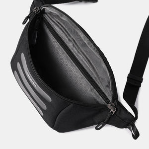 Interior of Hedgren's Visit Belt Bag in Black