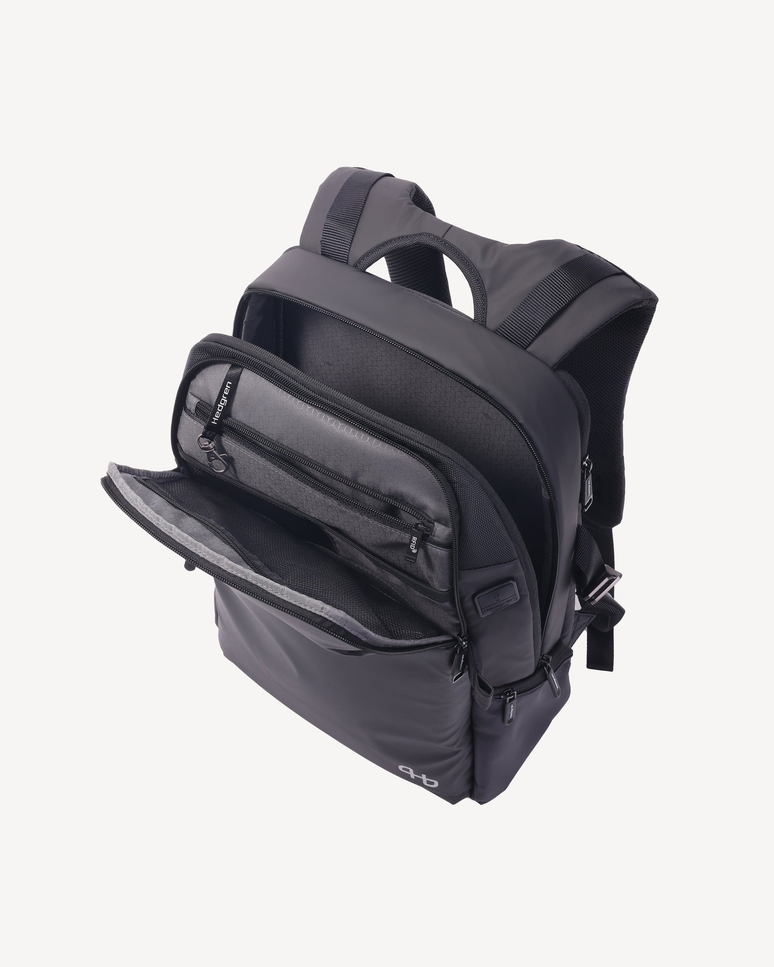 F2680 HEDGREN ヘドゲレン リュック ザック ショルダーバッグ/Y3 RAIL Three Compartment Laptop Backpack in Black | Hedgren
