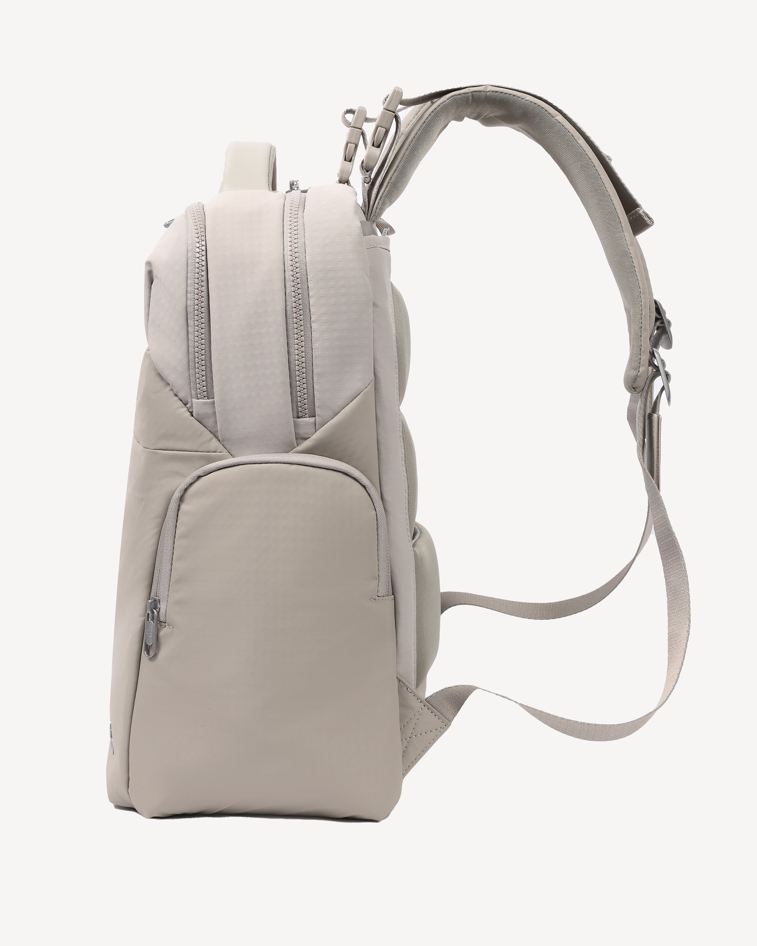 TSUTSUMI Diaper Backpack in Willow Grey | Hedgren