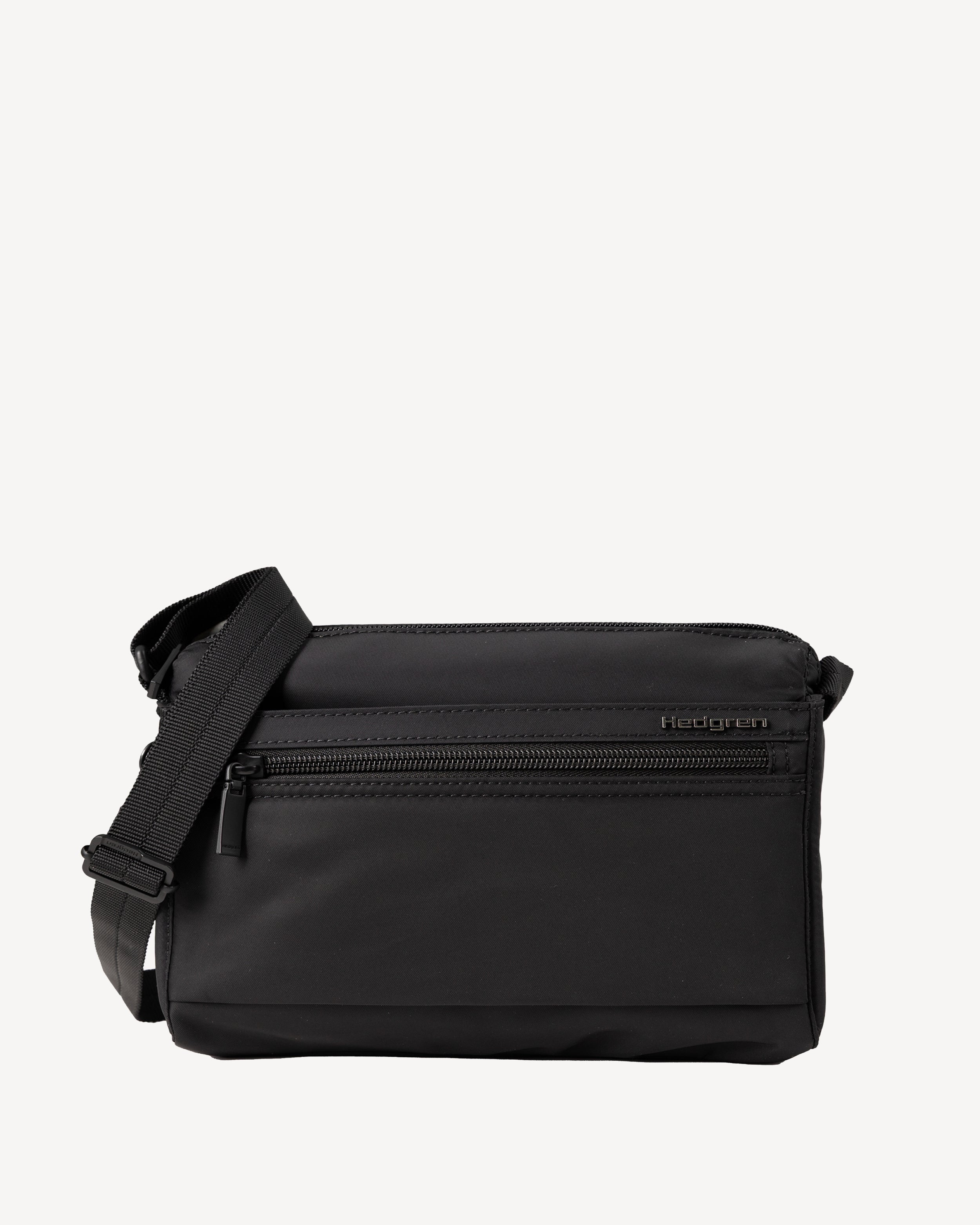 RELAX Vertical Crossbody in Performance Black | Hedgren