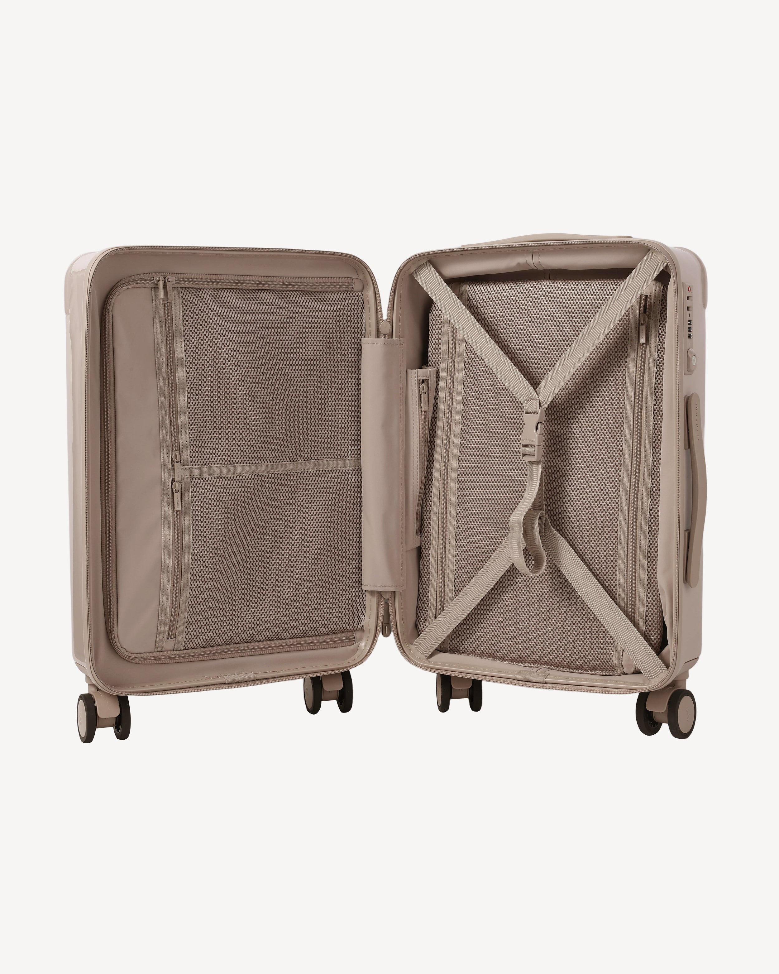 GLOSSY CARRY ON SPINNER