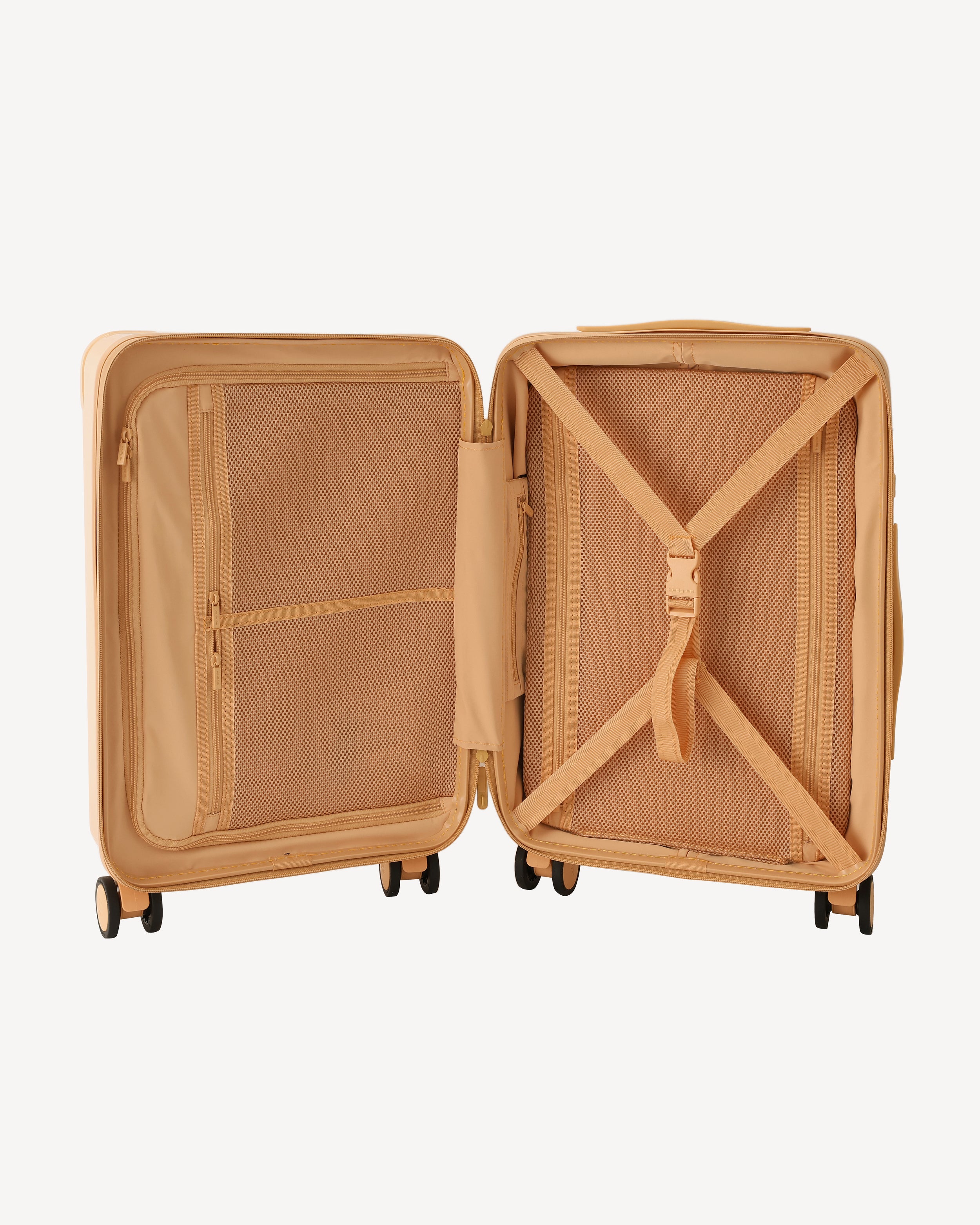 GLOSSY CARRY ON SPINNER