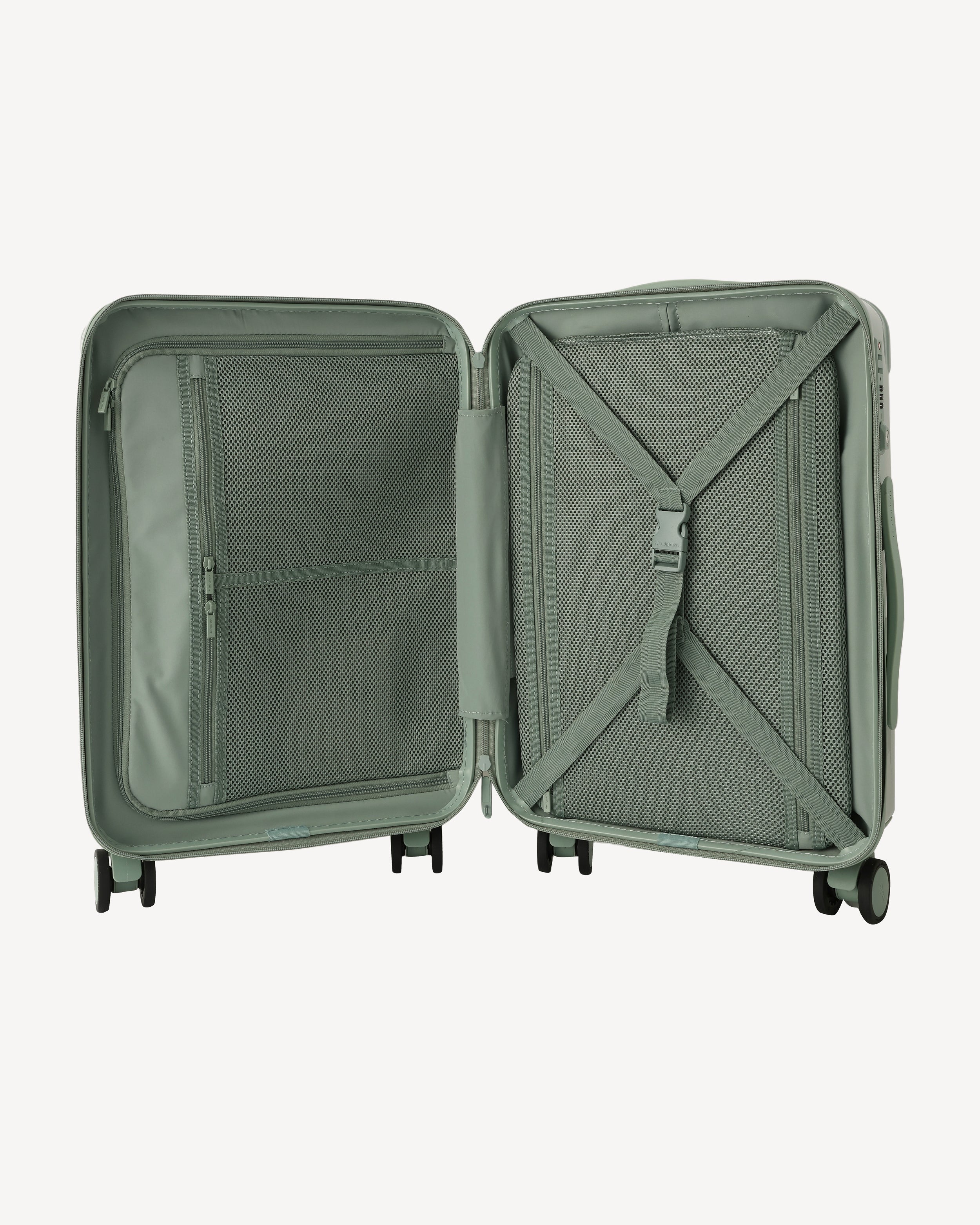 GLOSSY CARRY ON SPINNER