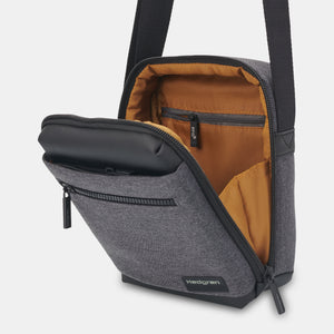 Interior of Hedgren's APP Crossbody in Stylish Grey