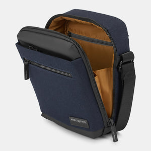 Interior of Hedgren's APP crossbody in Elegant Blue