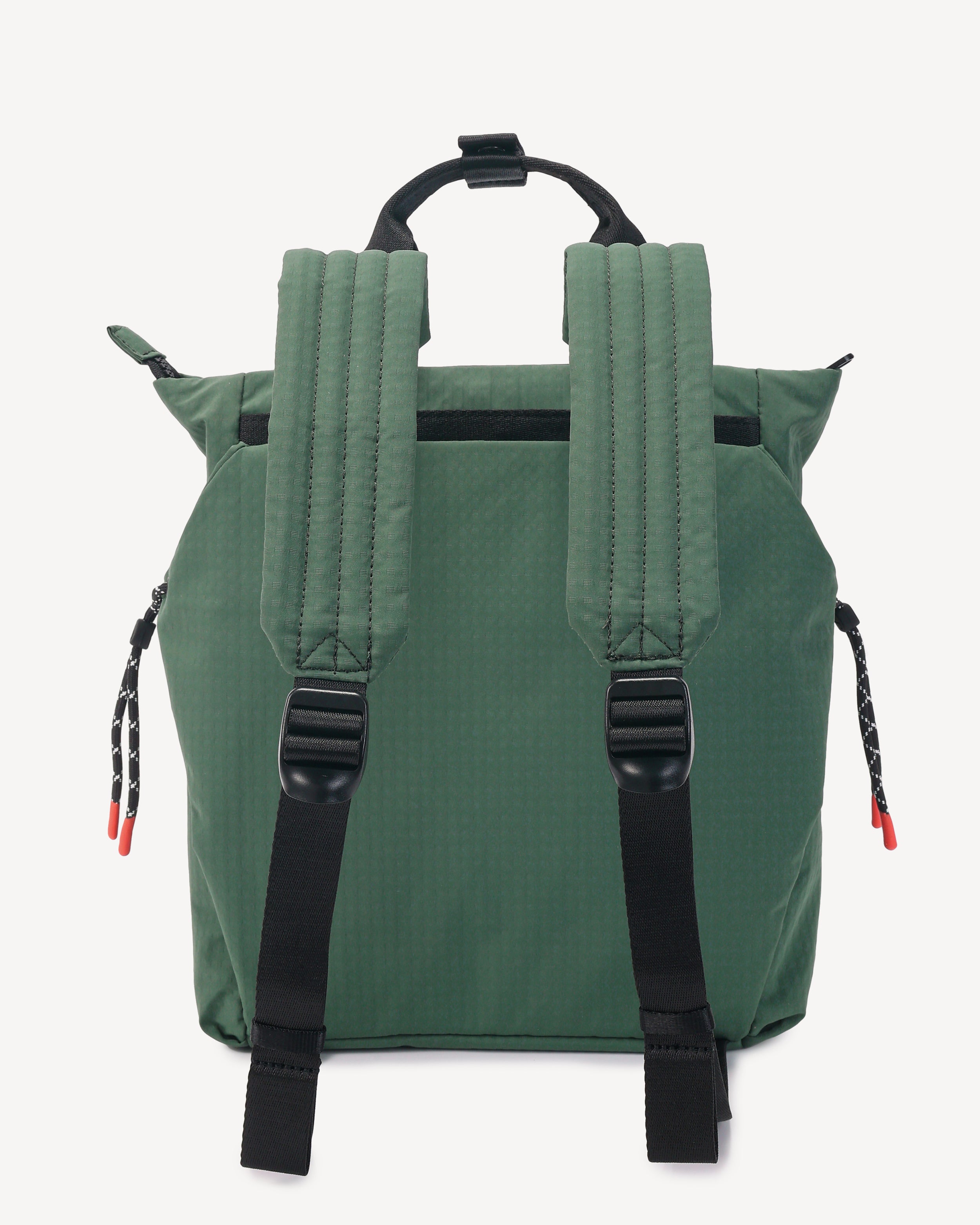 NORIO Casual Backpack in Duck Green | Hedgren