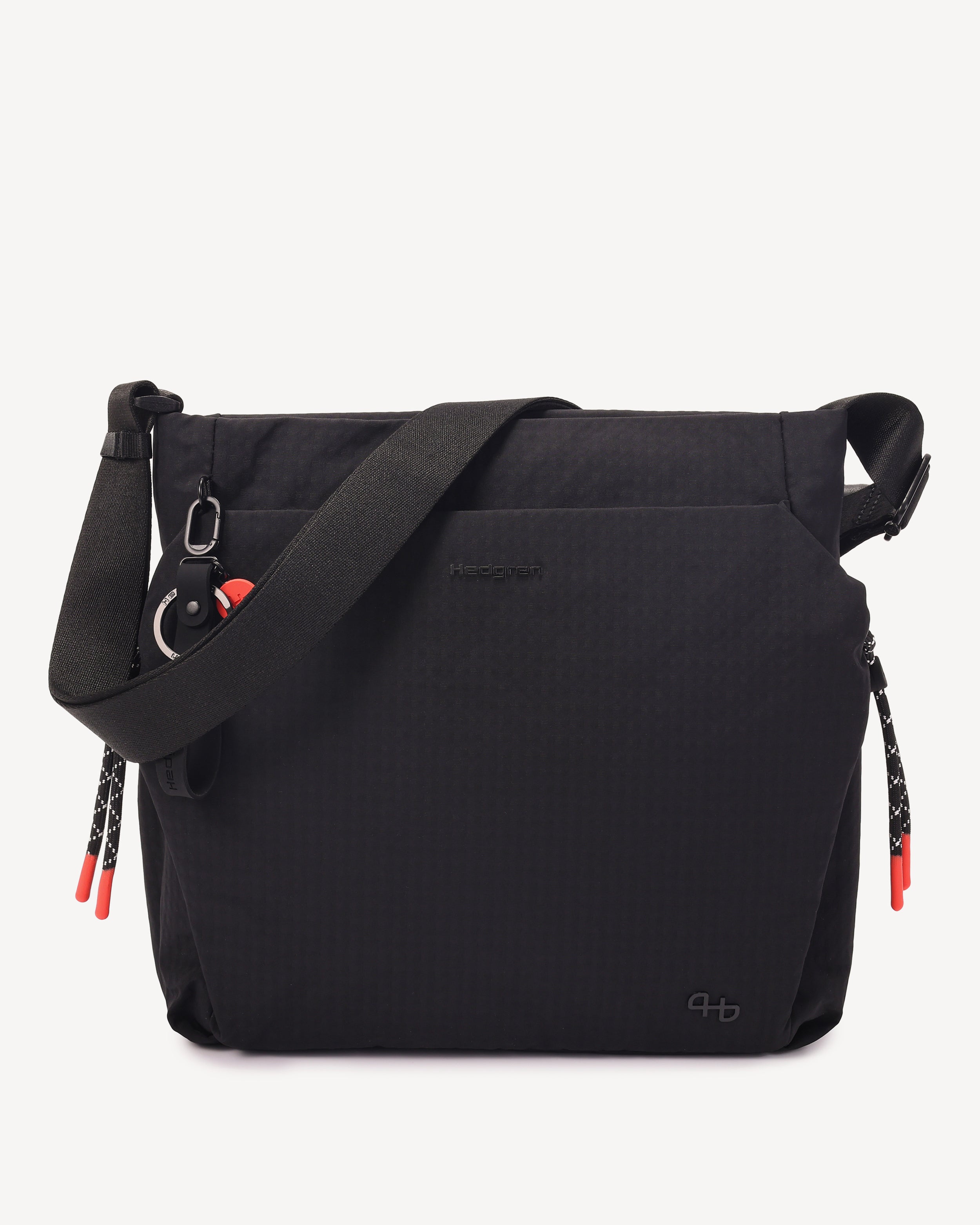 MAKOTO Large Crossbody Bag in Black | Hedgren